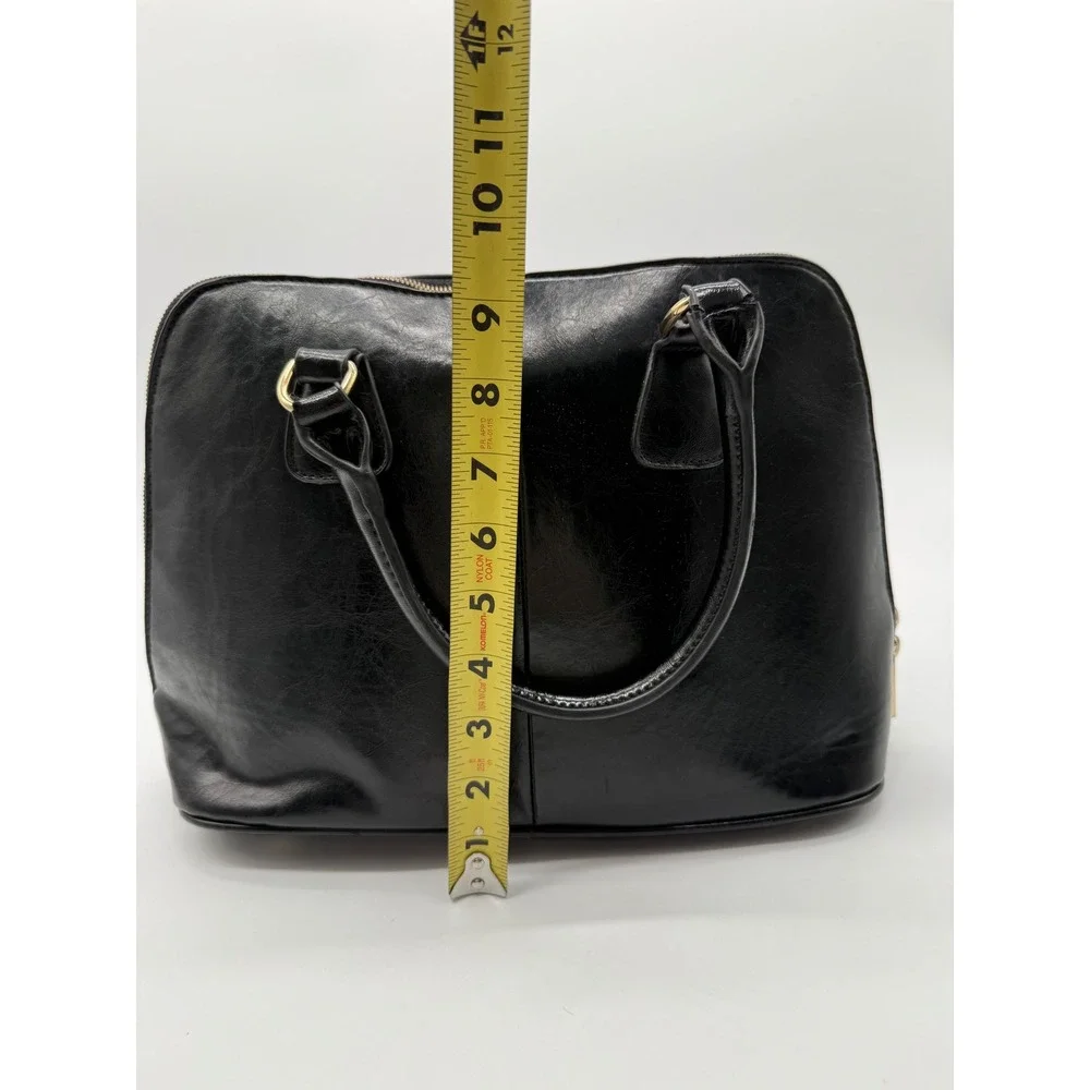 Harve Benard VTG Black Faux Leather Dome Satchel Handbag Gold Hardware High Shin